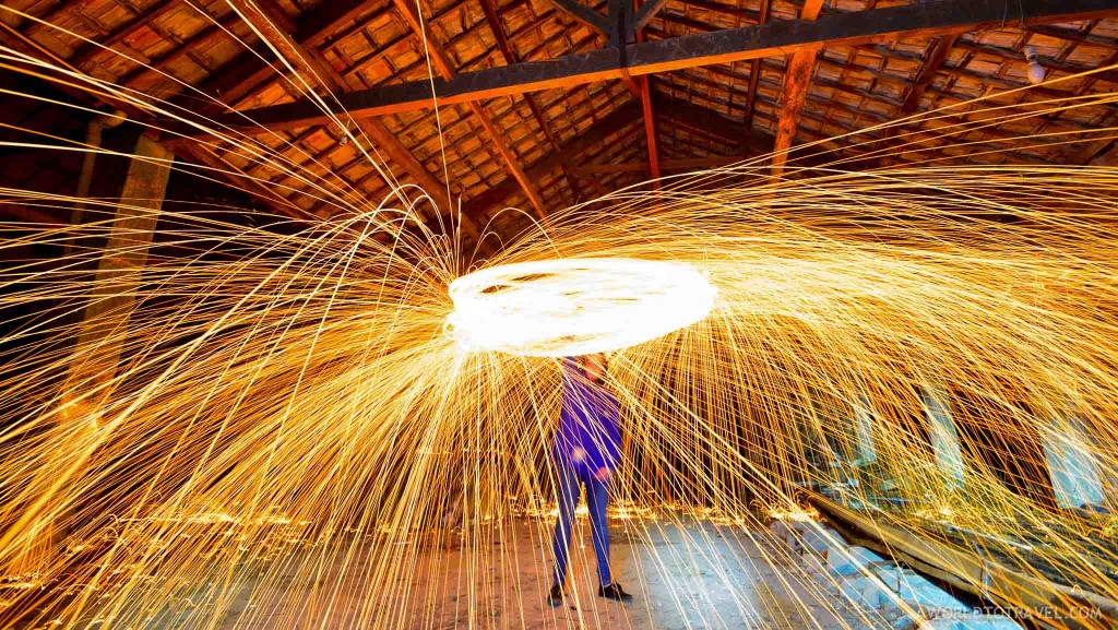 Steel wool phography tutorial- A World to Travel-1