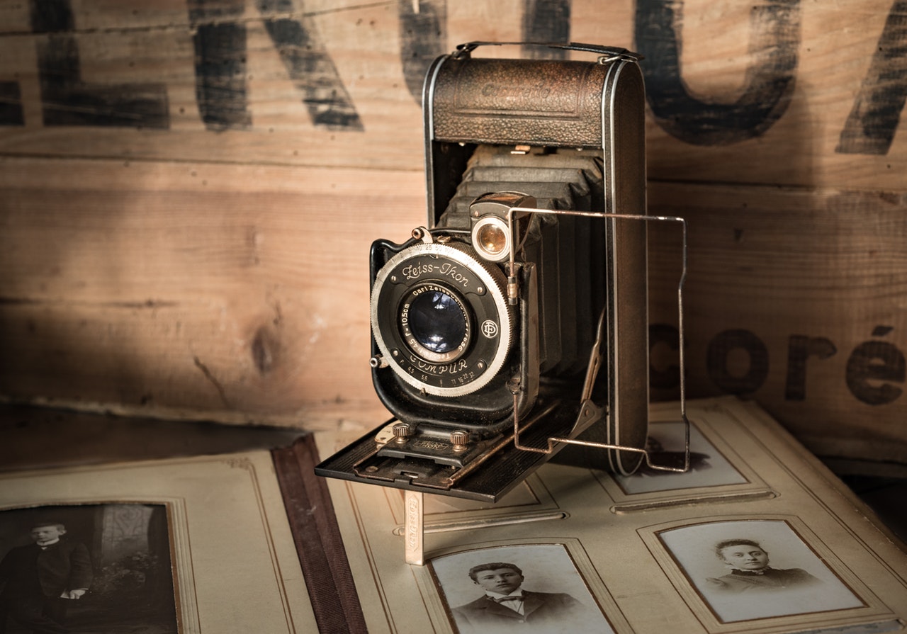 Best tips to become a better photogrpher vintage camera